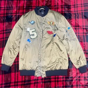 FOREVER 21 OLIVE GREEN BOMBER JACKET